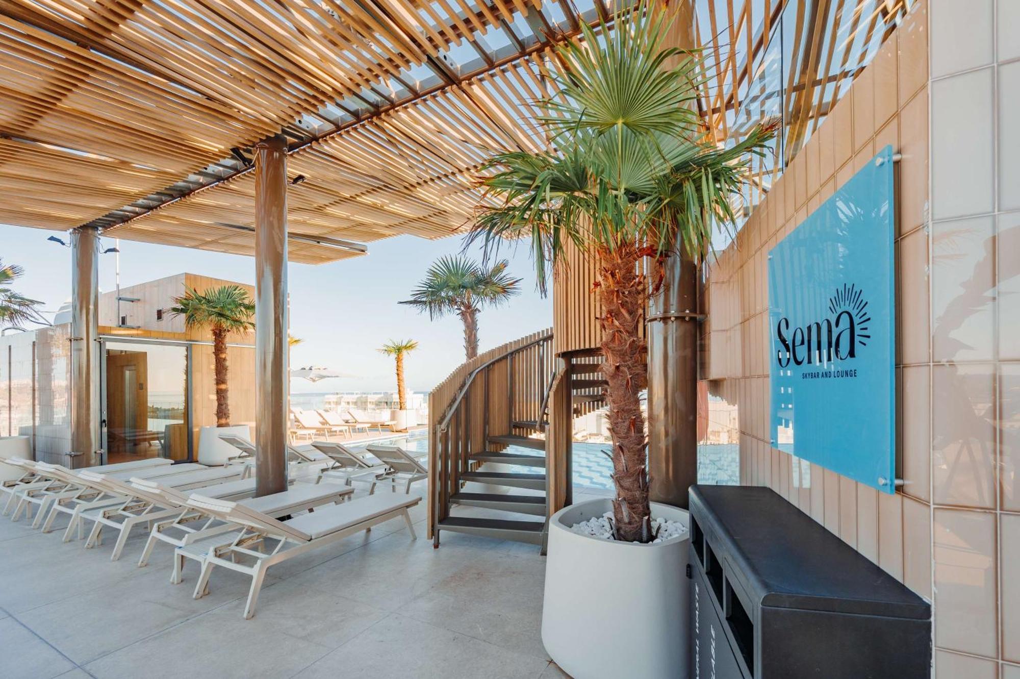 Best Western Premier Malta St. Paul's Bay Exterior photo