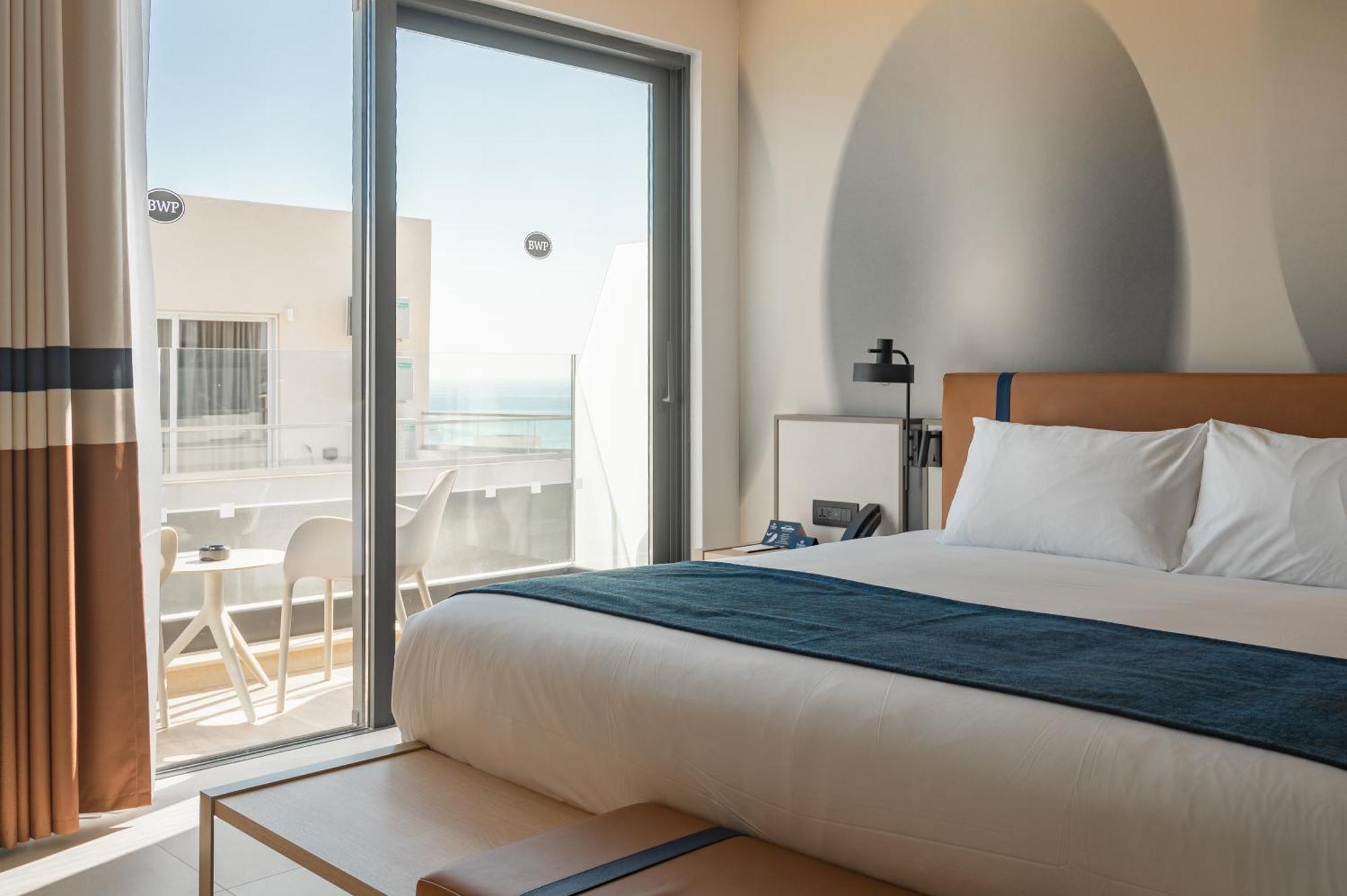 Best Western Premier Malta St. Paul's Bay Exterior photo