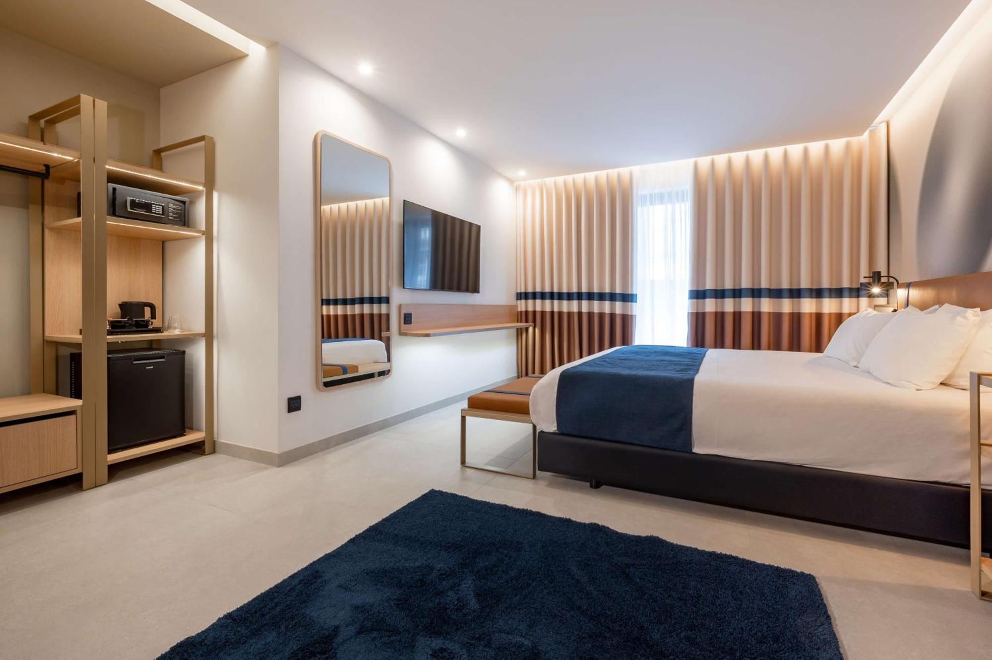 Best Western Premier Malta St. Paul's Bay Exterior photo